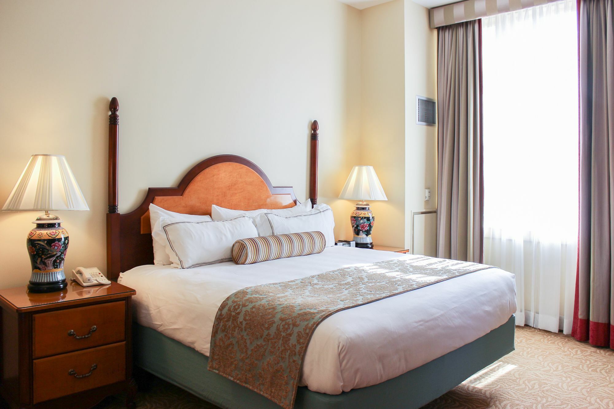 Hotel Провидънс Екстериор снимка